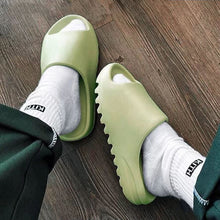 Lade das Bild in den Galerie-Viewer, CloudyWalks 2.0