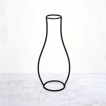 Lade das Bild in den Galerie-Viewer, Silhouette Vases™
